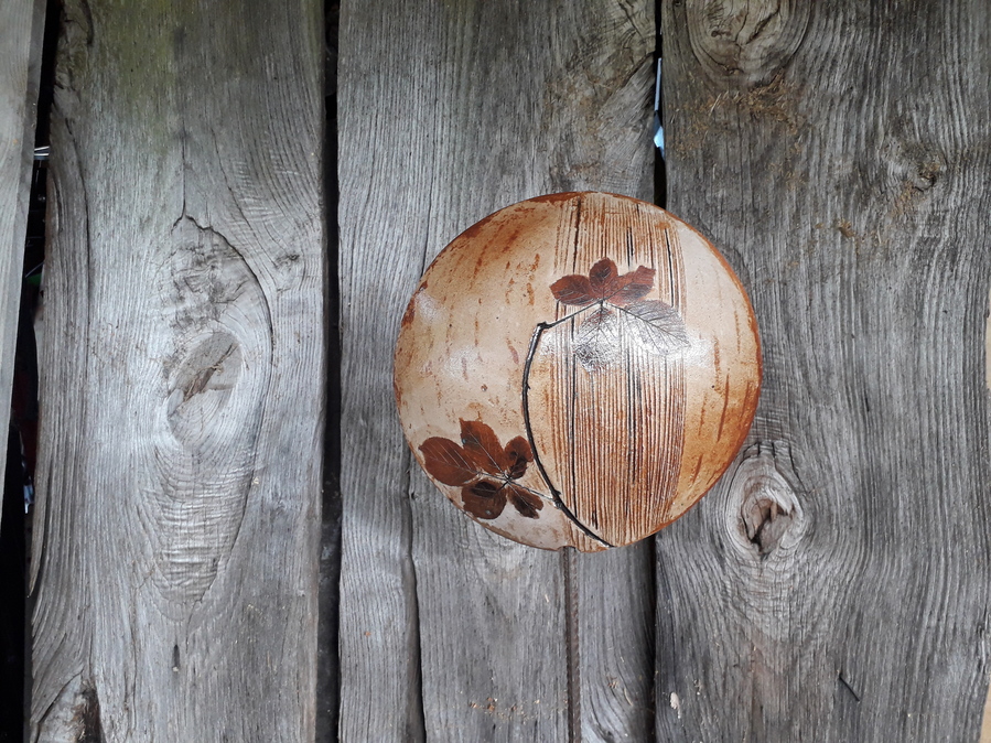 Boule ovale de jardin, grès de Bollène, 30cm
