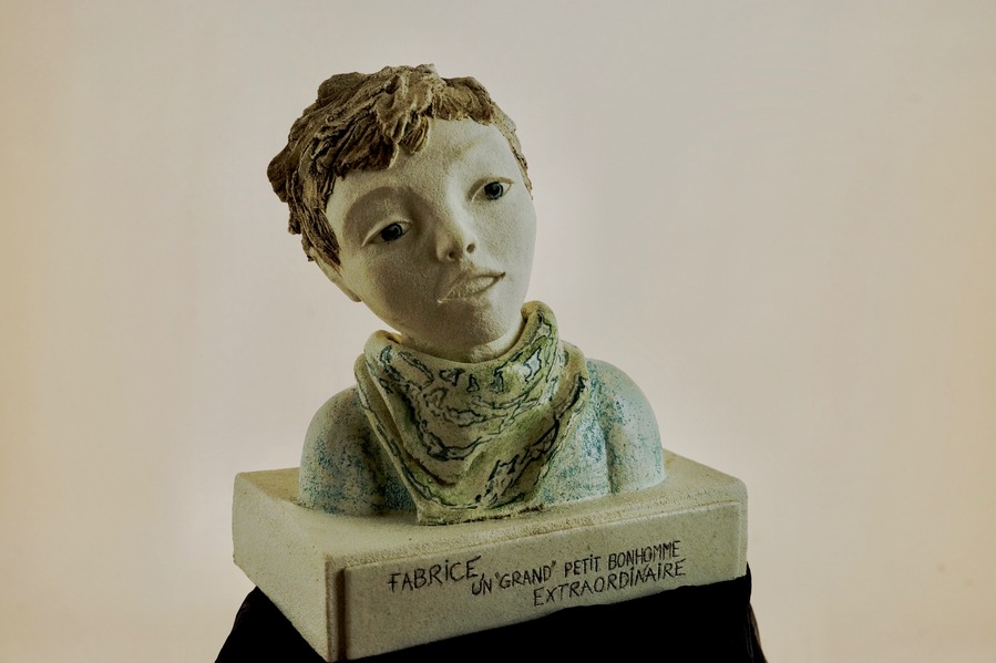 Buste de Fabrice d'après photo, H30cm - Poda céramique
